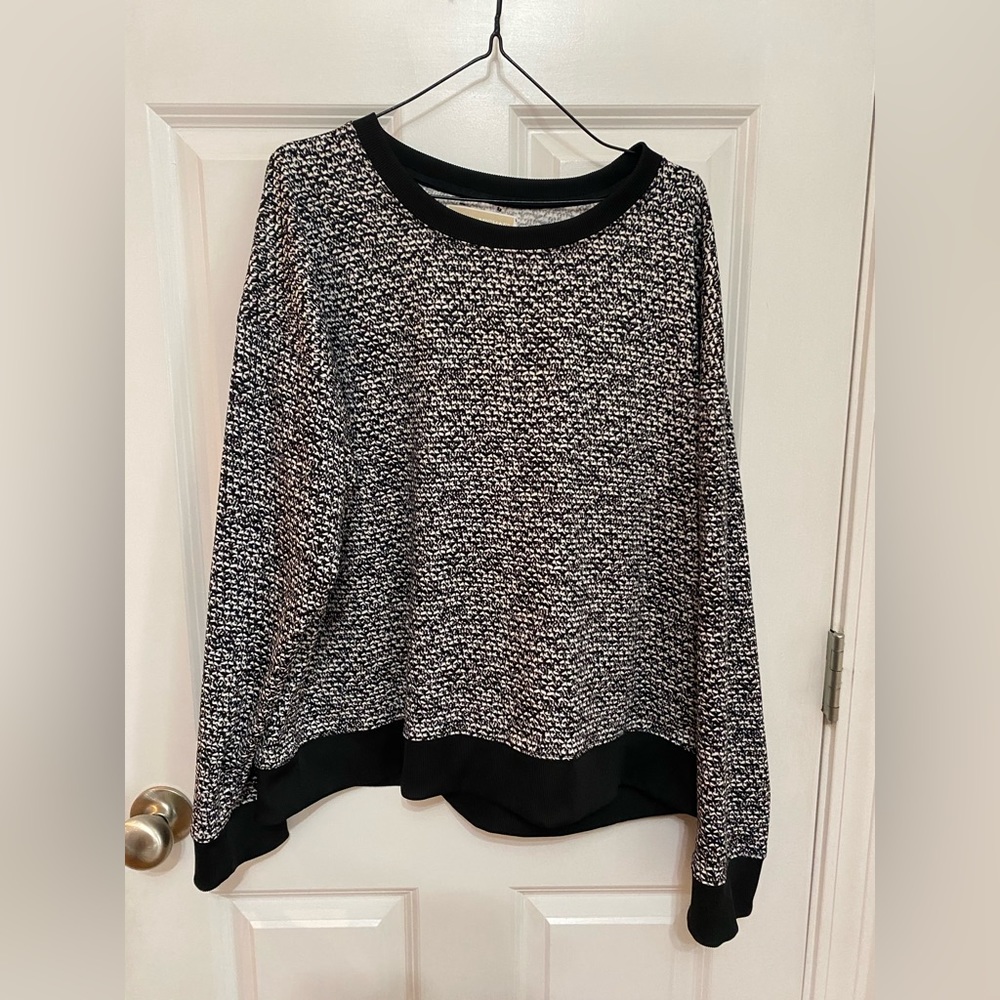 Michael Kors Black and White Crew Neck Sweatshirt